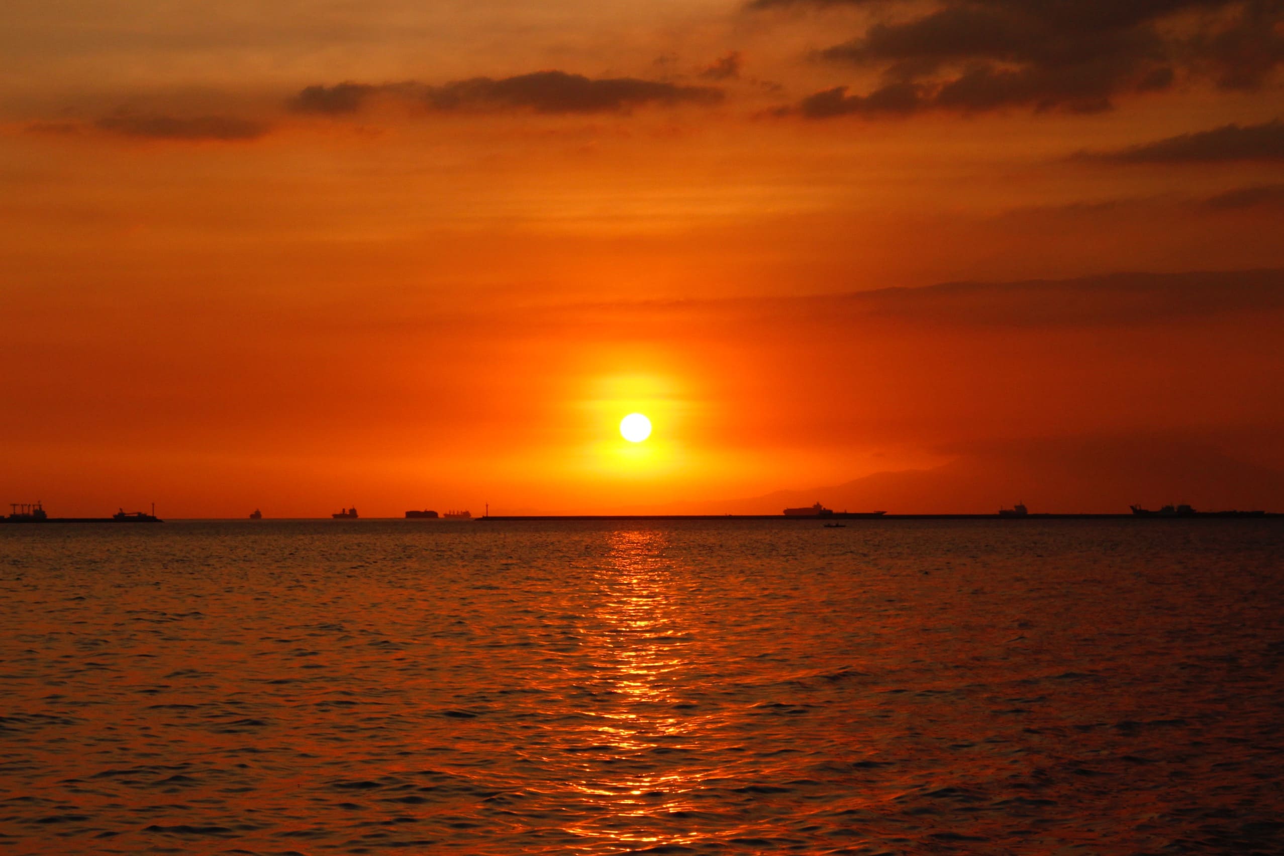 世界三大夕日の一つマニラ湾の夕日は必見 おすすめの夕日スポット教えます かみやんのおひとり旅ブログ